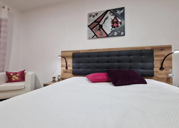 - Madeira Group Villa