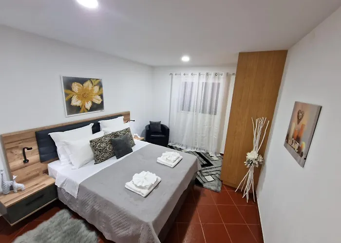 - Madeira Group Villa Prazeres